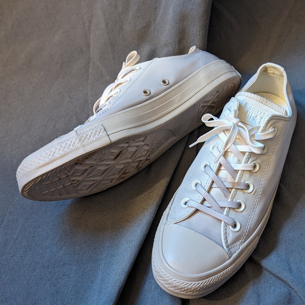 Converse | All Star Ombre Cream Gray Low Top Lace Up Satin Sneakers 9.5W/7.5M